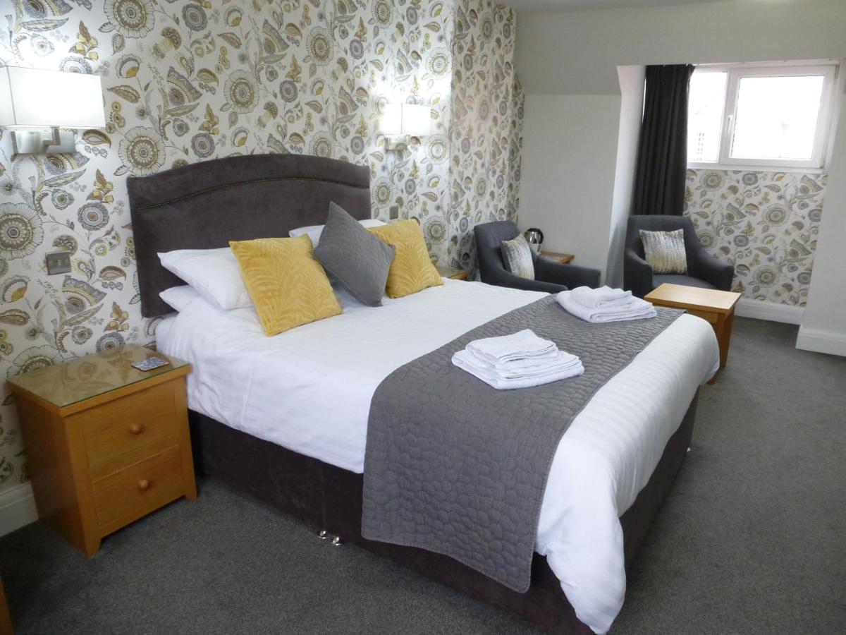 The Kenmore Guest House Llandudno Buitenkant foto